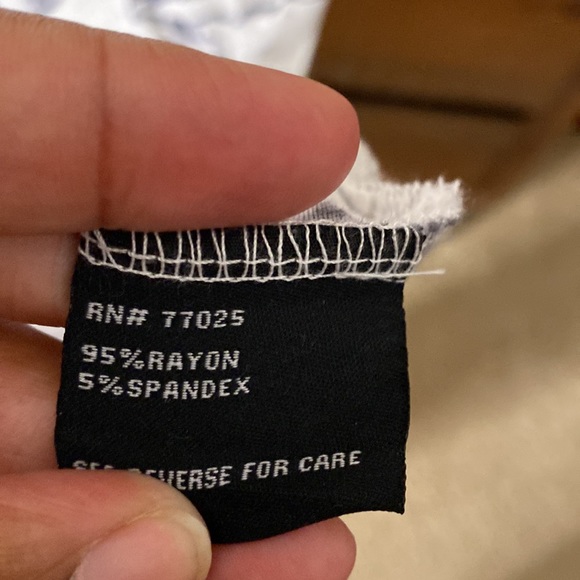 Long Sleeveless Top - Picture 4 of 5